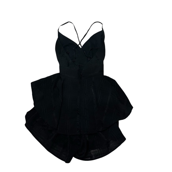 Edite Mode Women's Size XS Fashion Strap Tie-Up Ruffle Romper Black Checkered - Picture 10 of 12